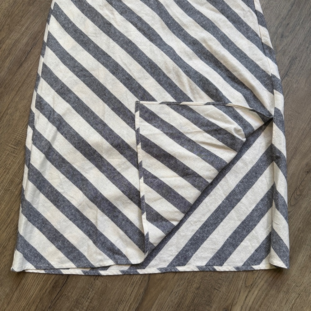 J. Crew Linen Striped Gray & Cream Midi Skirt - Size Small - Picture 4 of 9